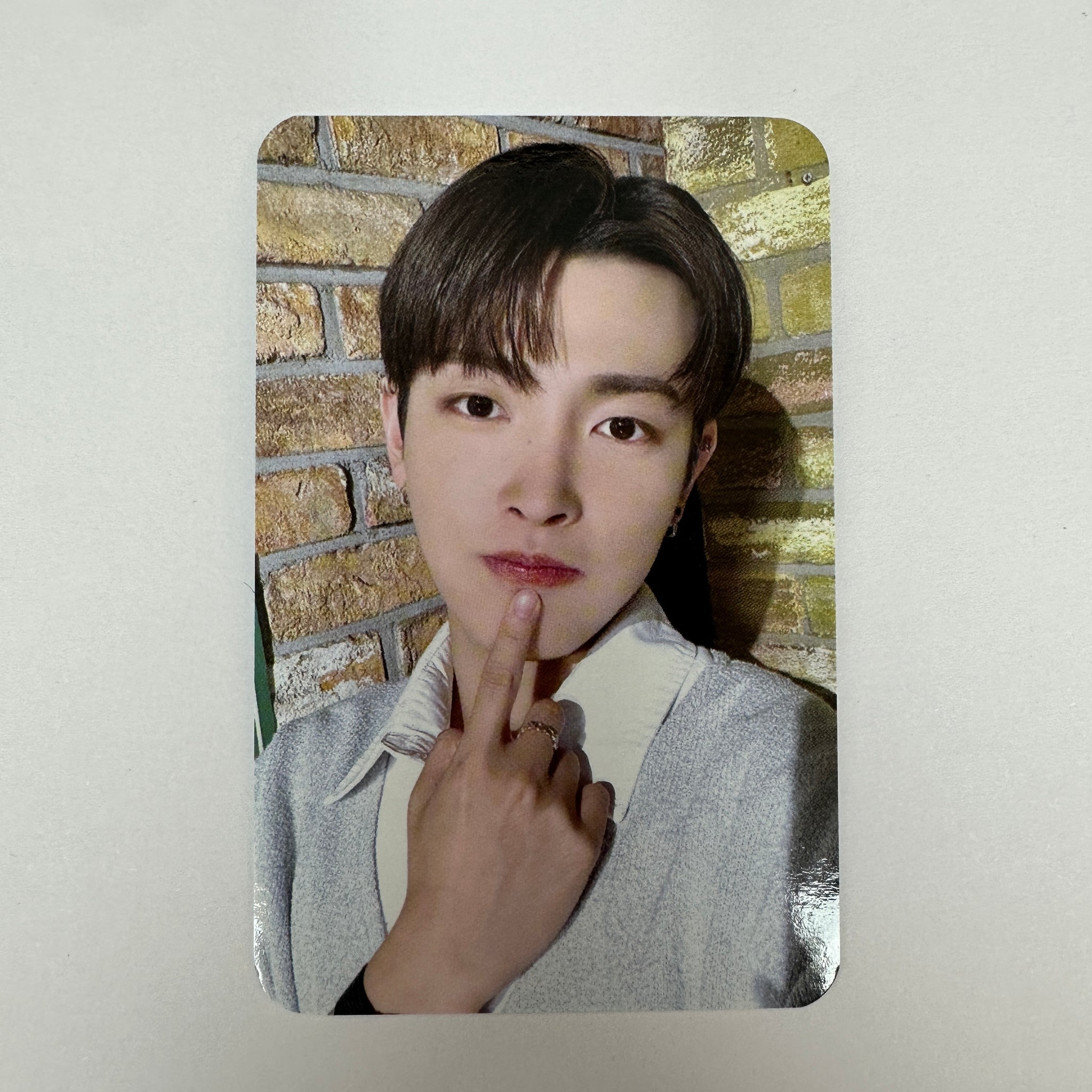 K-POP+アジア ATEEZ - ATEEZ SOUNDWAVE HONGJOONG RARE Photo POB Ateez Hongjoong Photocard Official 