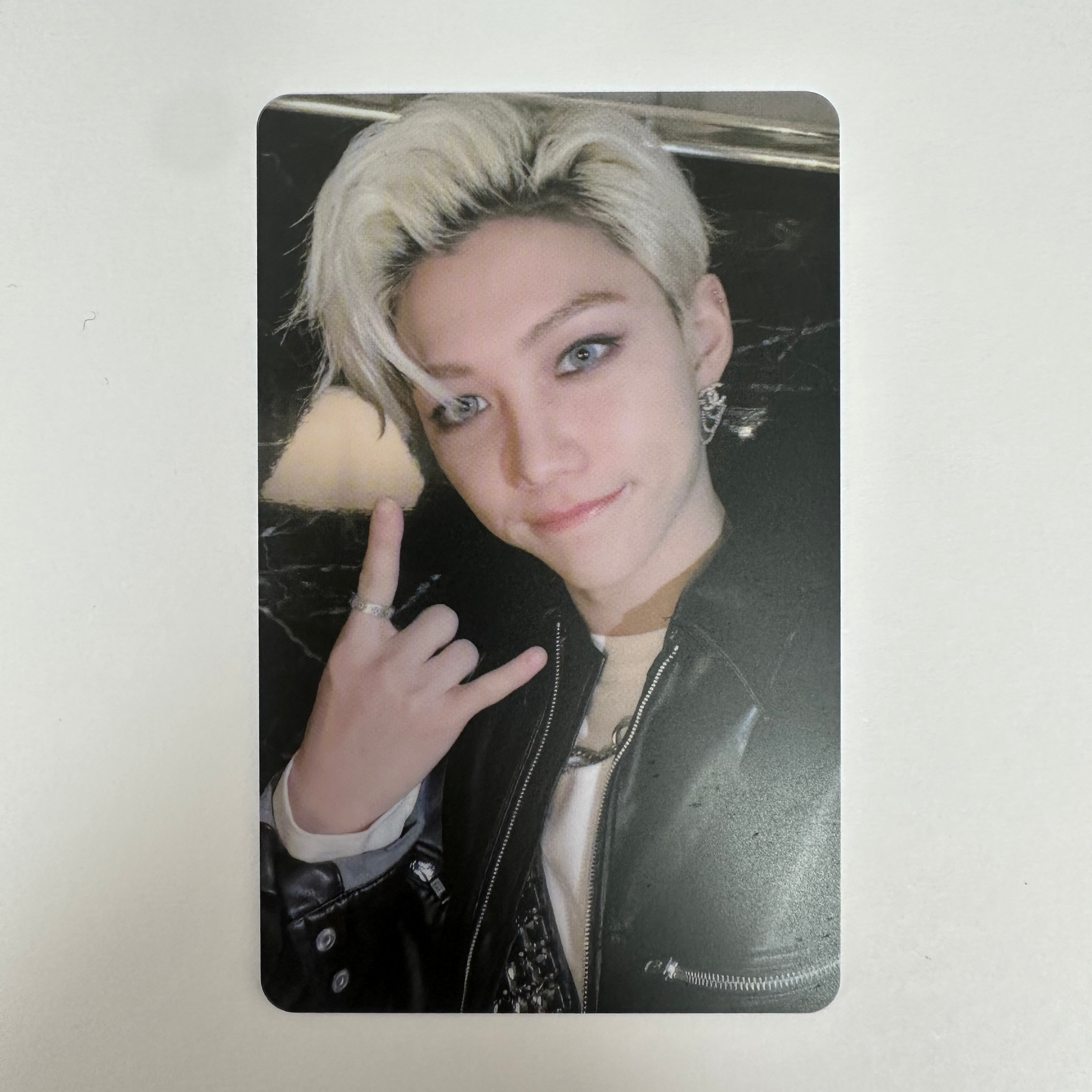 oddinary ラキドロ フィリックス RESTOCK) Stray Kids Oddinary Felix Lucky Draw – lilakshop
