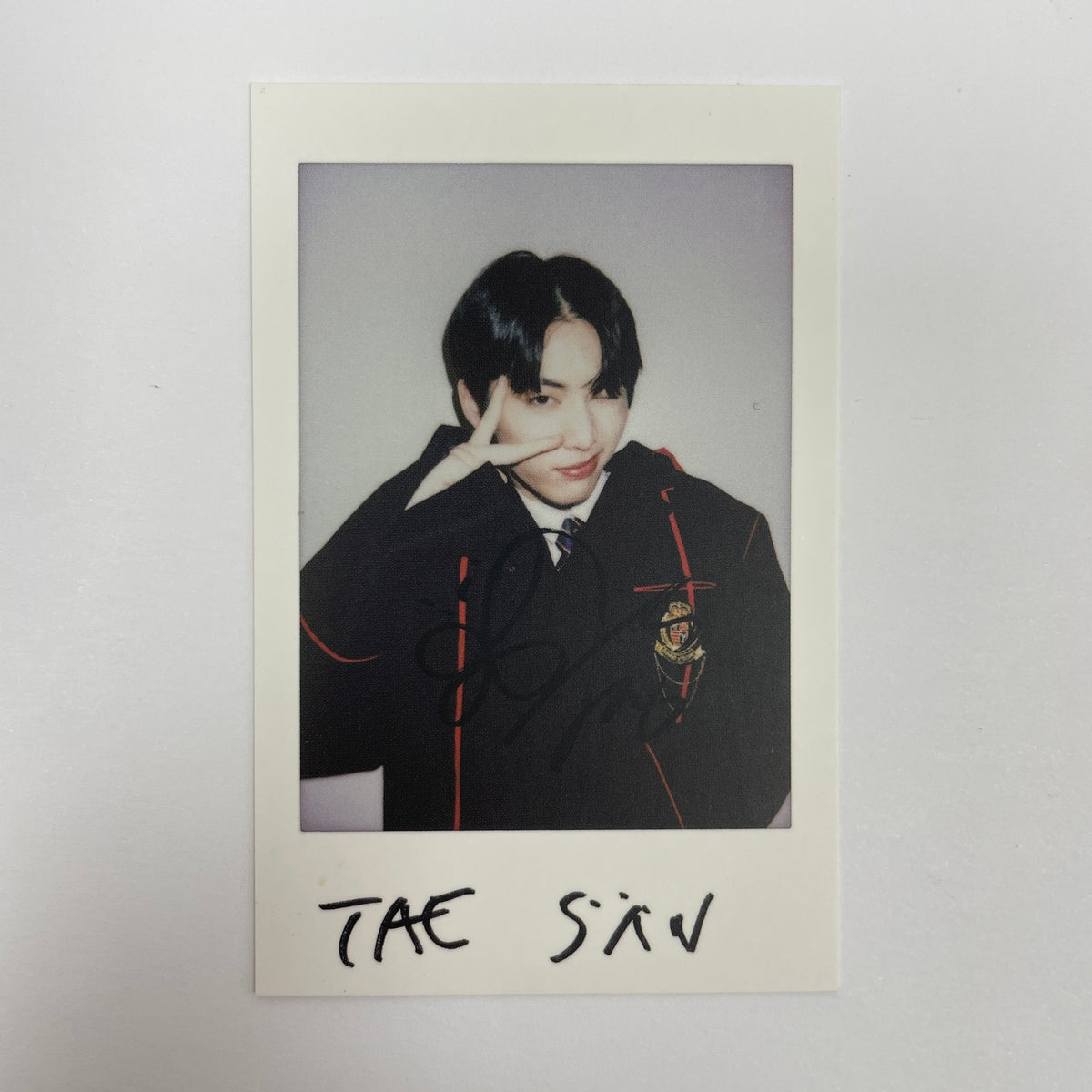 (RESTOCK) BOYNEXTDOOR - Waves Magazine Taesan Polaroid – lilakshop